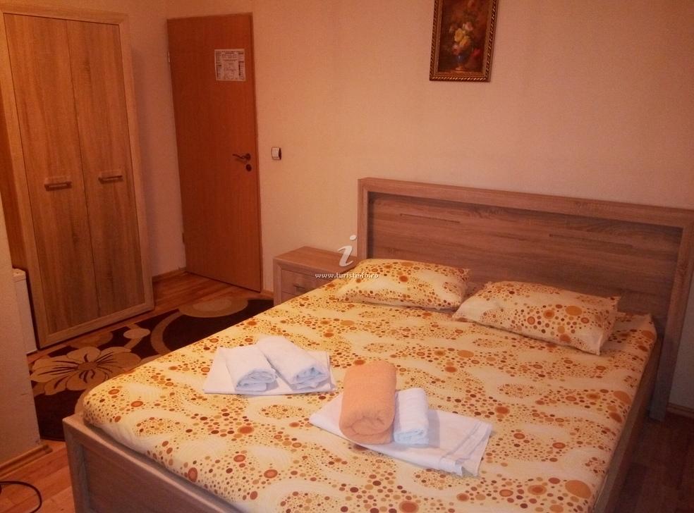 Mon Cheri Drobeta Turnu Severin Exterior foto
